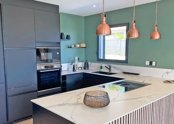 Terrasses De La 公寓 圣马克西姆